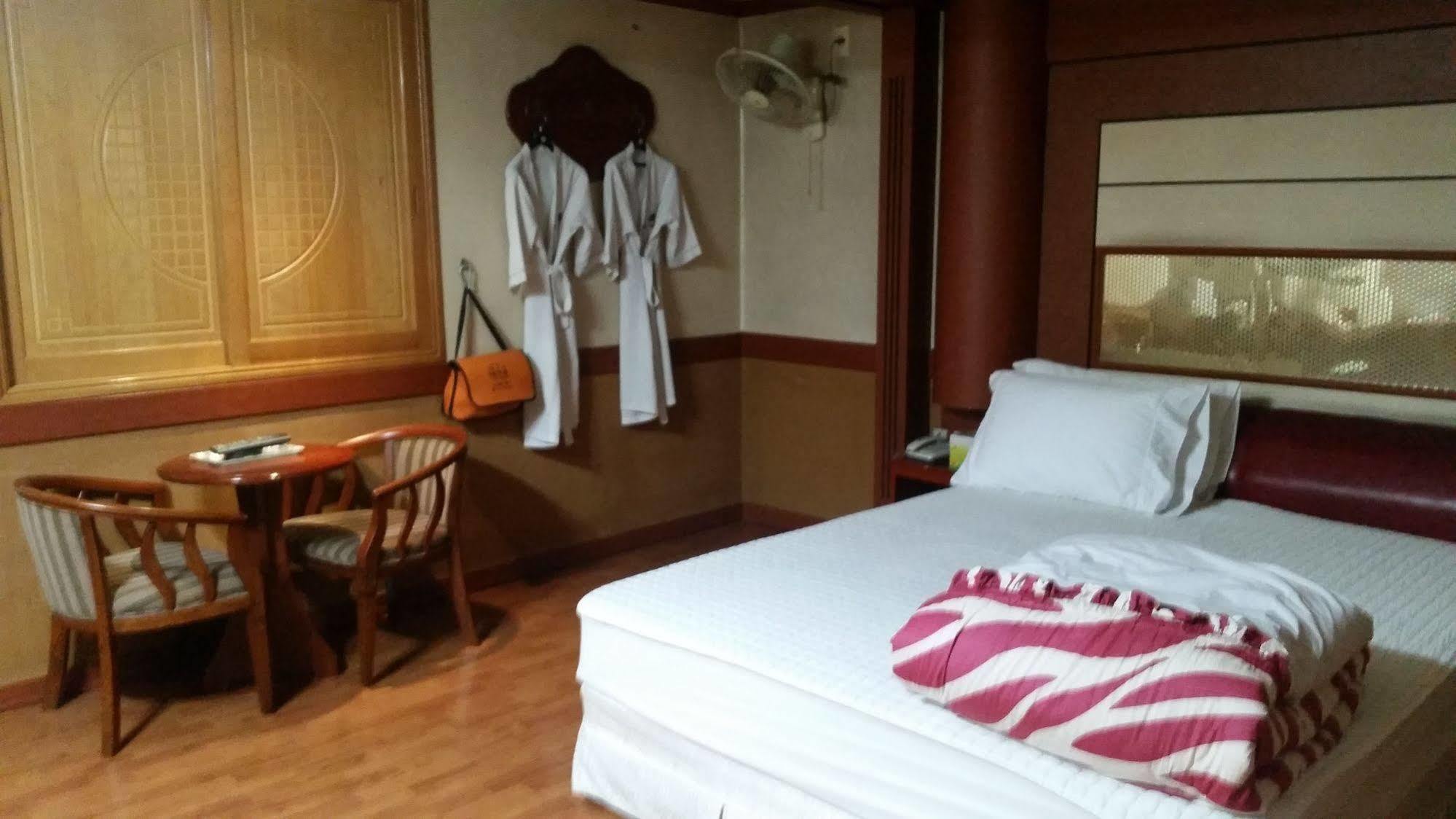 Busan Inka Motel Eksteriør bilde